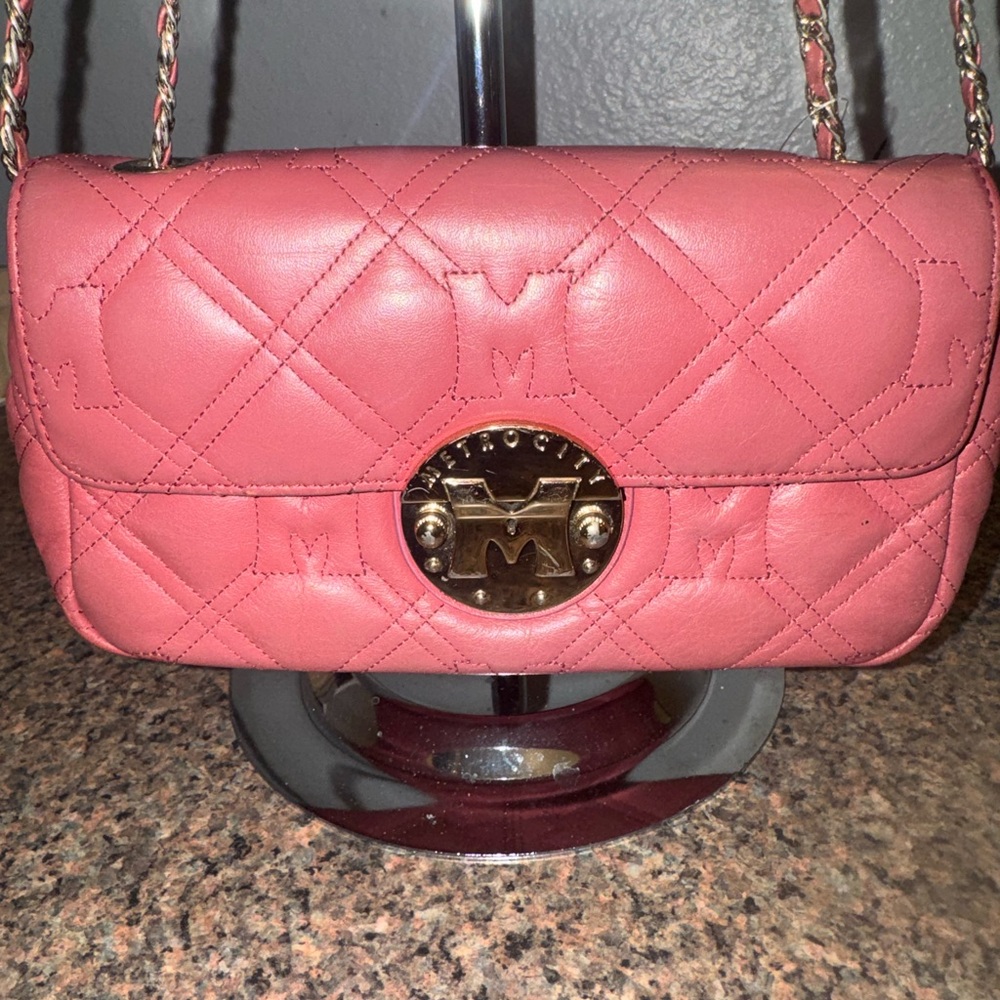 M Pink Quilted Leather Crossbody Bag with Gold Hardware